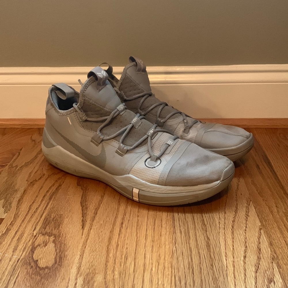 KOBE A.D. wolf grey size 14.5